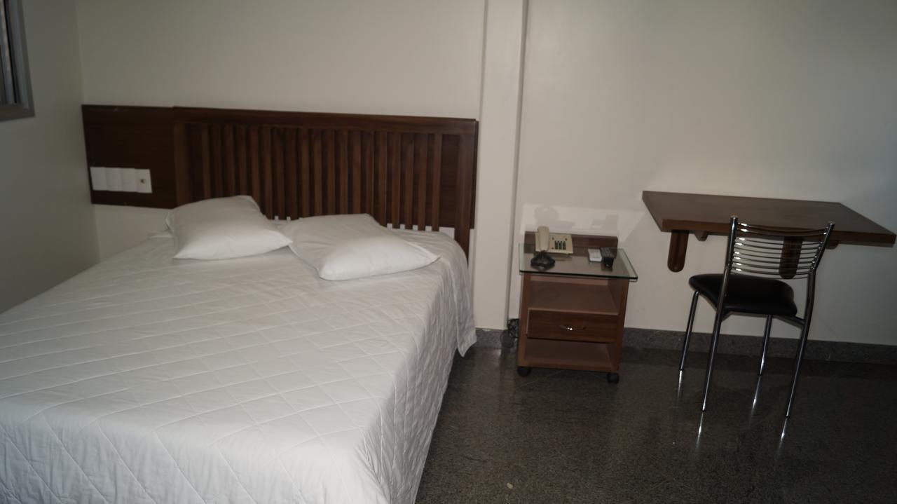 Lindoya Hotel Catalão Zewnętrze zdjęcie