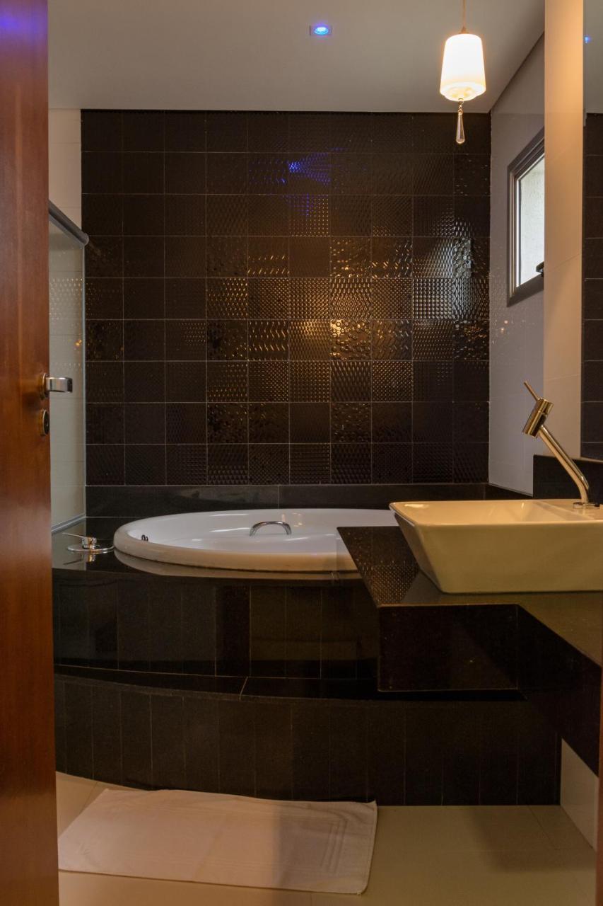 Lindoya Hotel Catalão Zewnętrze zdjęcie