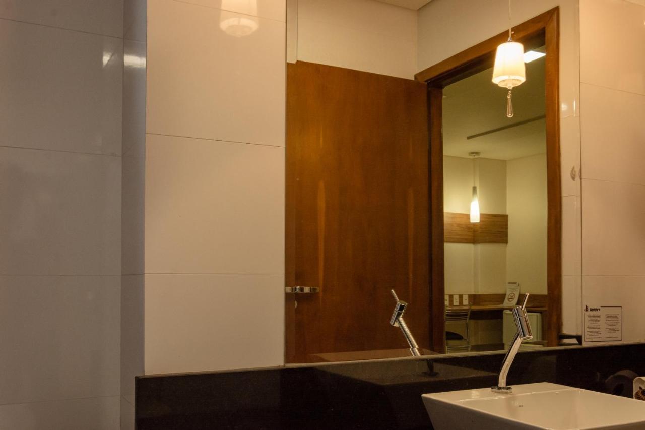 Lindoya Hotel Catalão Zewnętrze zdjęcie