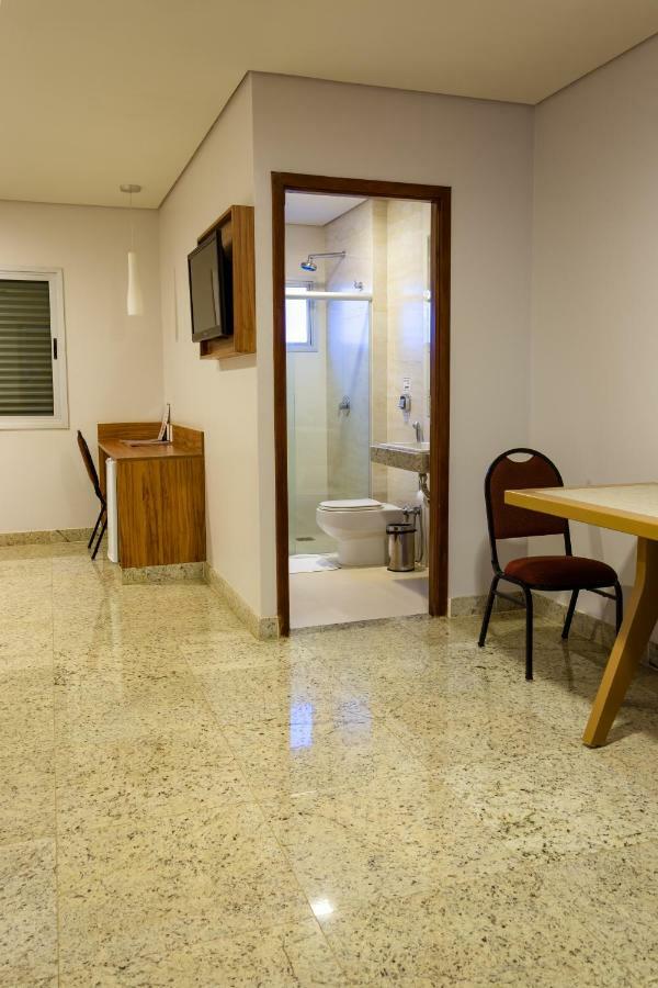 Lindoya Hotel Catalão Zewnętrze zdjęcie